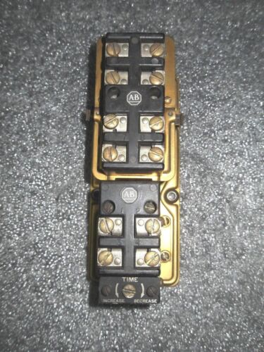 Allen-Bradley 849-ZOD327-C Pneumatic Timing Relay