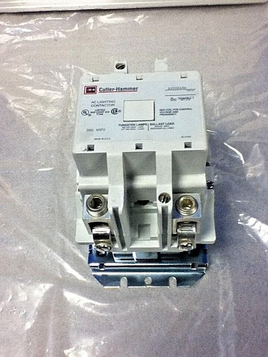 Cutler-Hammer A202K4BA 110/120 V 200 A 2 Pole NEMA 4 Lighting Contactor