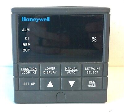 Honeywell DC330B-KE-000-21-000000-00-0 90-250 VAC UDC3300 Temperature Controller