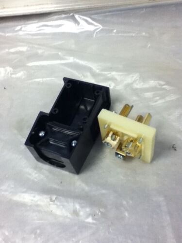 Hubbell 9319 PLUG