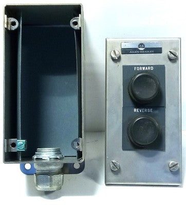 Allen-Bradley 800R-2HB4 600 V AC 5 A Pushbutton Staion in 304 2B SS Enclosure
