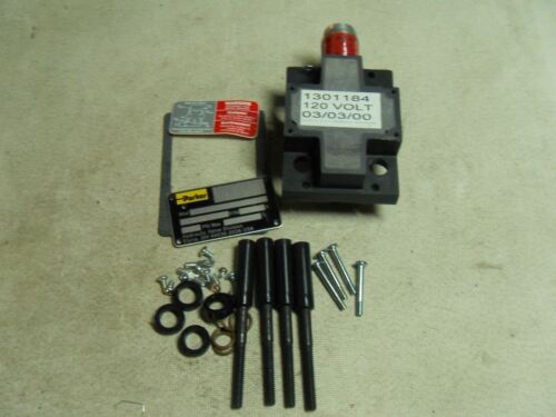 Parker EP3 1301184 Valve Plug Adapter