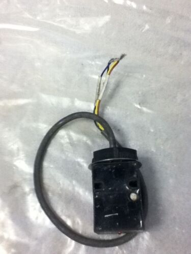 Banner Engineering SMA915F PHOTOELECTRIC SENSOR