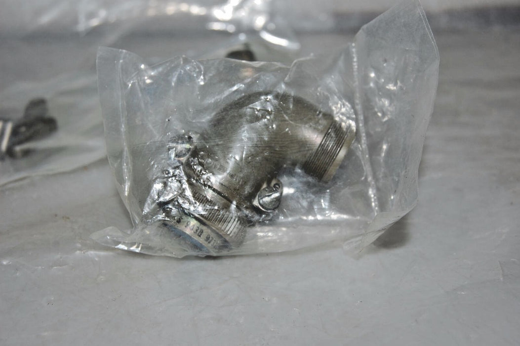 AMPHENOL SHELL ANGLE PLUG 97-3108B