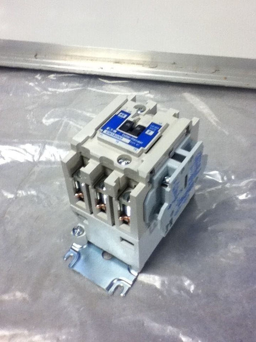 Eaton CN15GN3AB Contactor