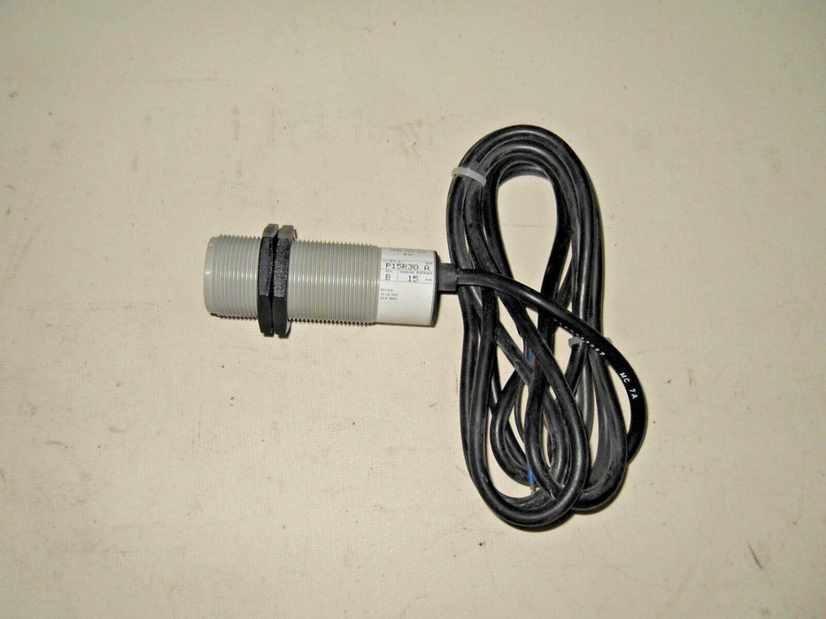 Allen-Bradley 871C-P15R30 Proximity Switch