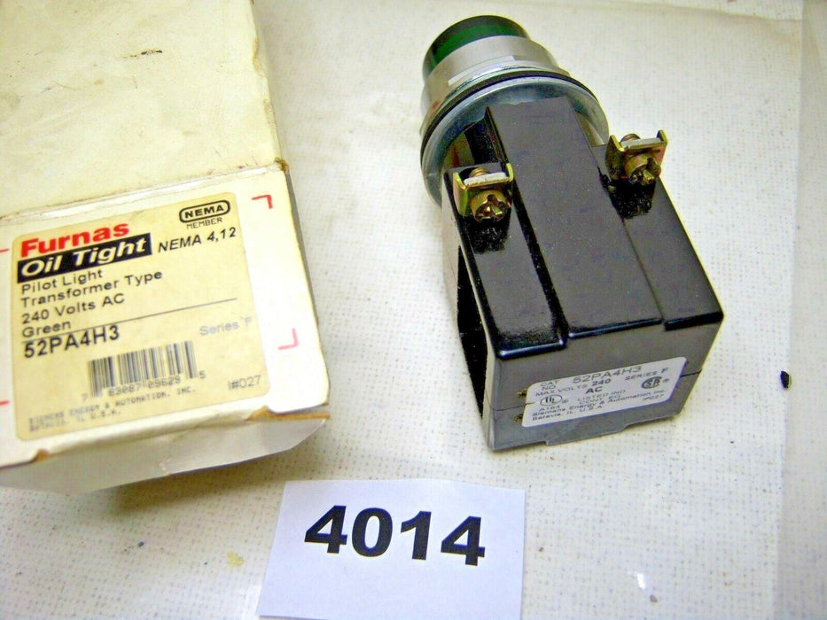 Furnas Oiltight Pilot Light Green 52PA4H3 NIB