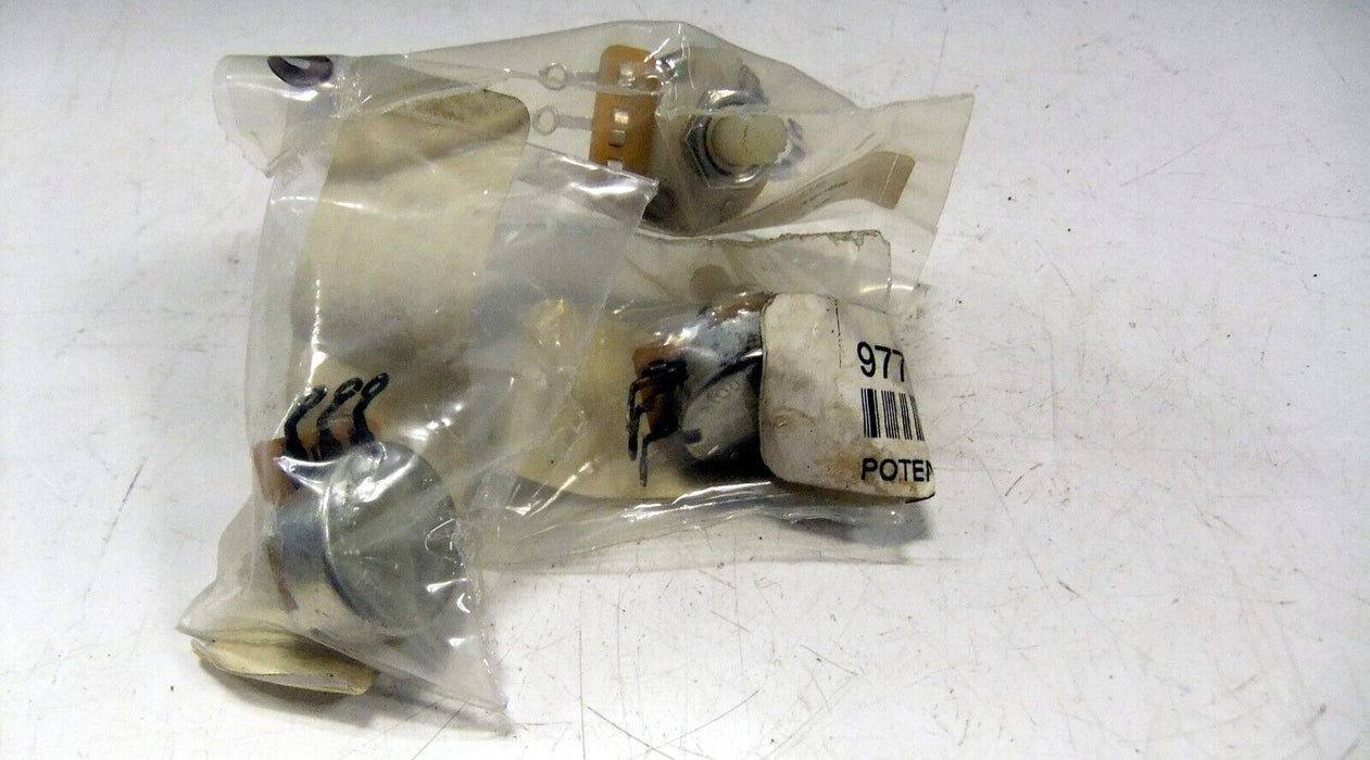 3 VACMASTER 977737 Potentiometer