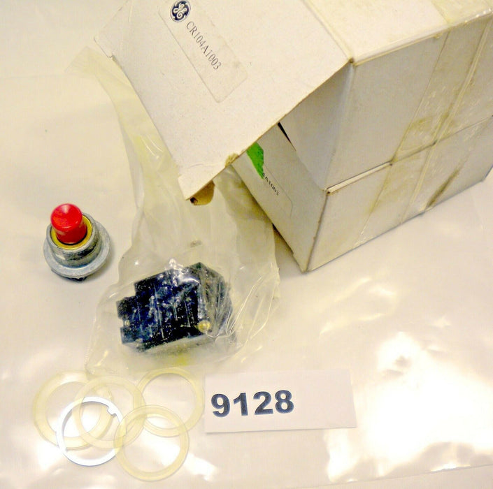 2 GE Mini Push Button CR104A1003