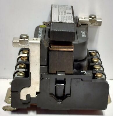 GE CR260L30400AAZ Lighting Contactor