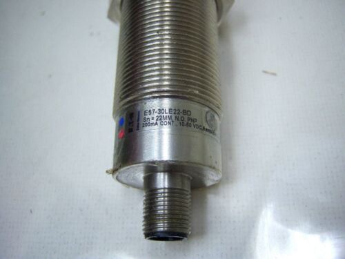 Cutler-Hammer E57-30LE22-BD Proximity Switch 22mm