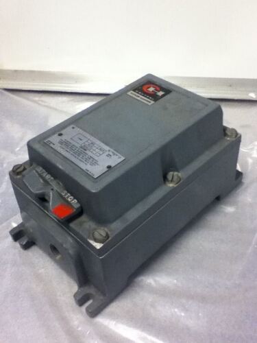 Cutler-Hammer 9115H210K MANUAL STARTER