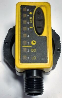 Banner Engineering QS30LLPQ Photoelectric Proximity Sensor