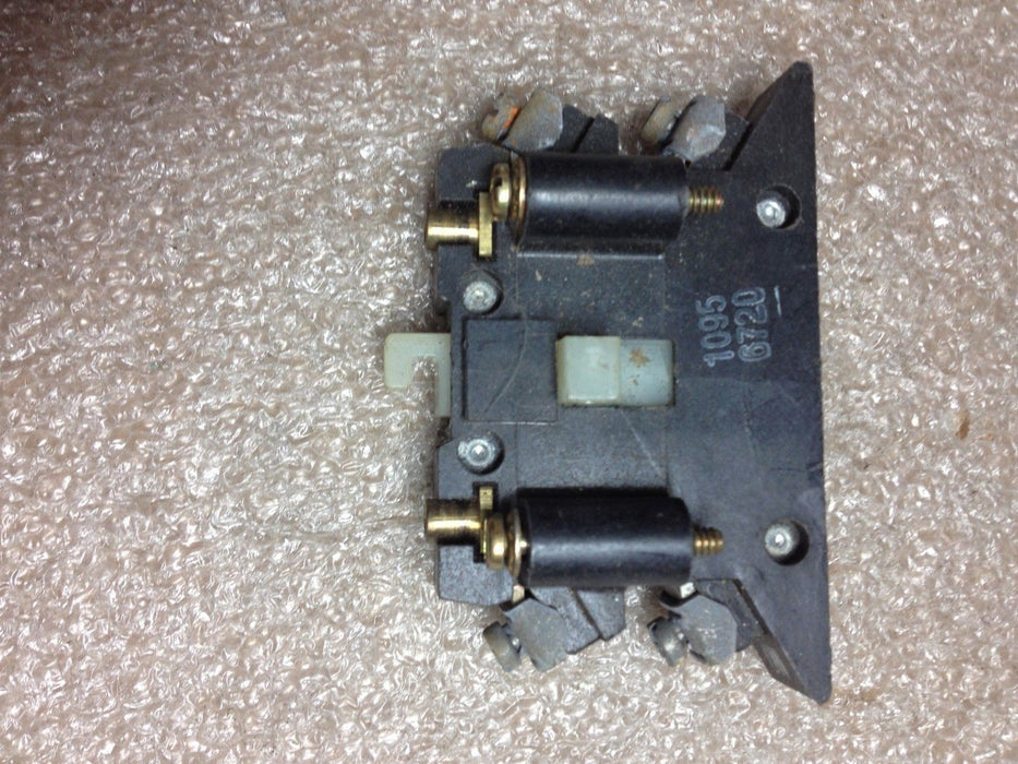 Cutler-Hammer C320KB2 Auxiliary Contact