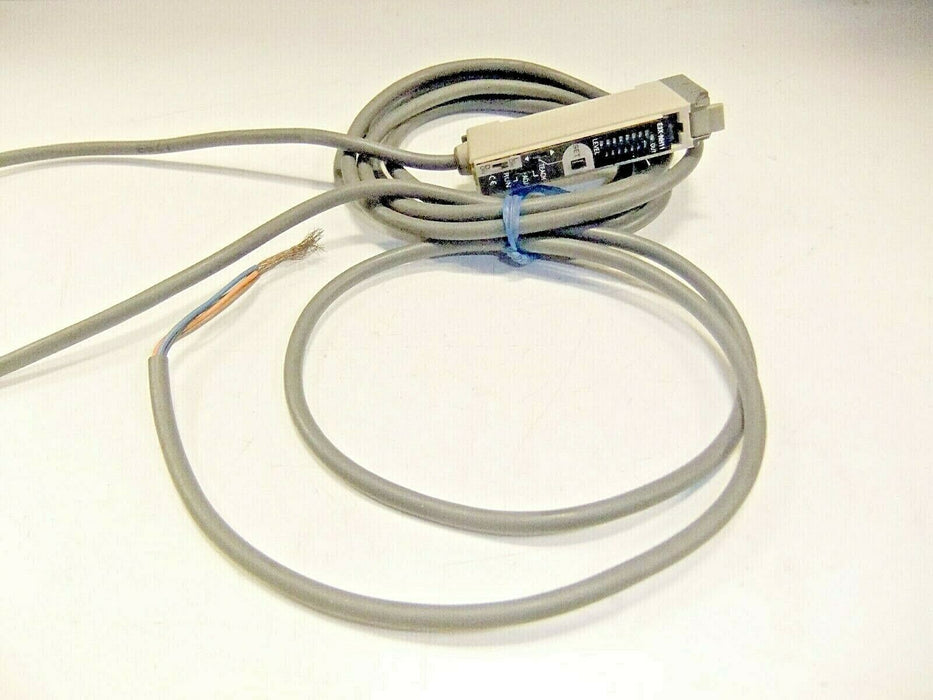 Omron Photoelectric Switch E3X-NH11