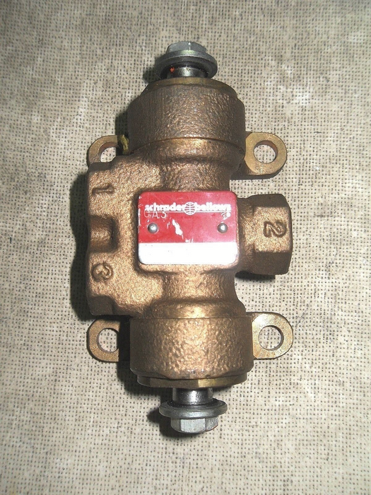 Schrader Bellows M085-235-85 Manual Valve