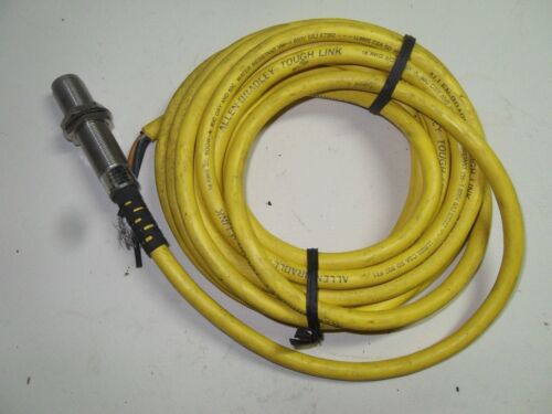 Allen-Bradley 871TM-D5NP18-HX Proximity Switch