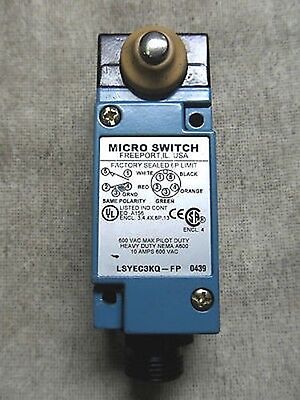 1 MICRO SWITCH LSYEC3KQ-FP LIMIT SWITCH