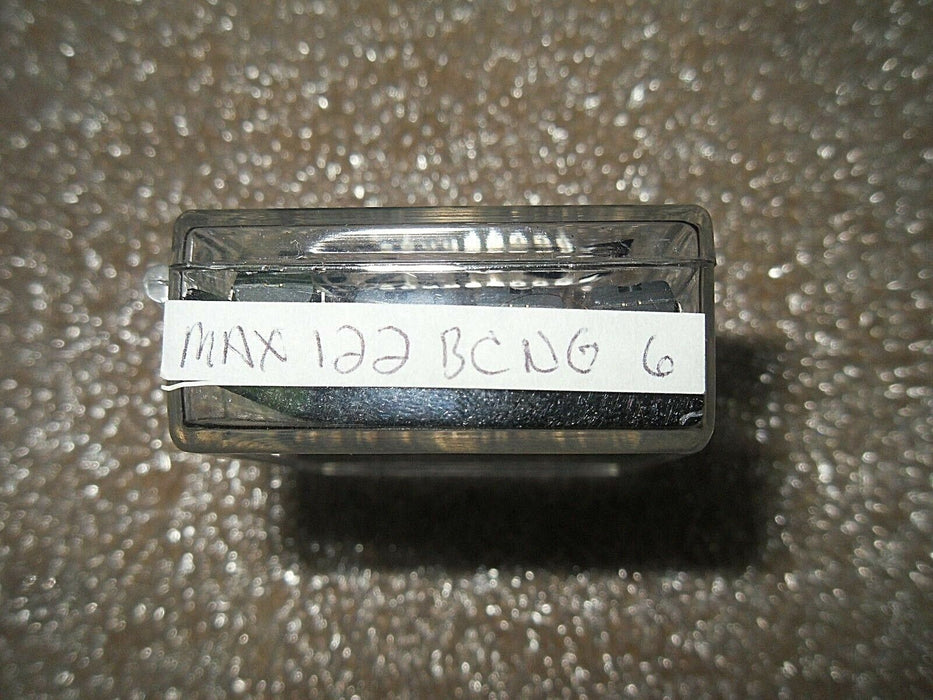 6 Maxim Max122BCNG Analog To Digital Converters