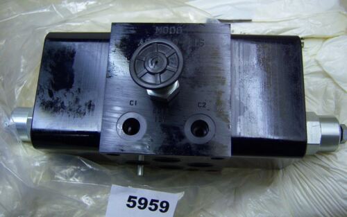 Moog Valve A96290-115 MANF AY ABORT ELEC HYDRAULIC