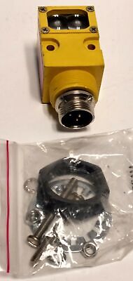 Banner Engineering 26577 / SM2A912LVQD VALUE-BEAM Photoelectric Sensor