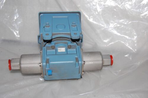 United Electric Pressure Switch J402KS147BW210