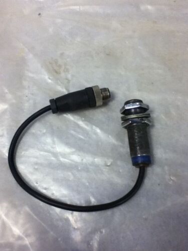 Telemecanique XS1M18MA230 Proximity Switch