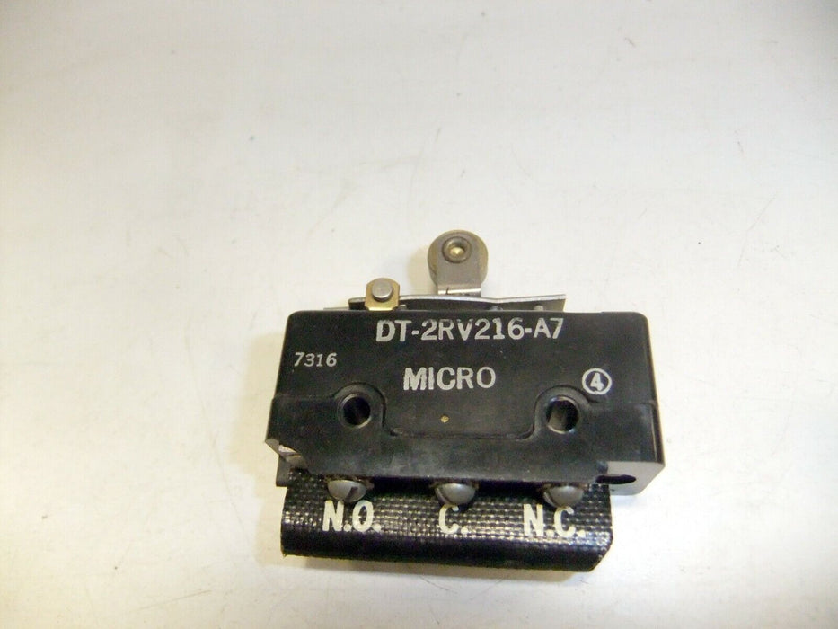 Microswitch DT-2RV216-A7 Limit Switch