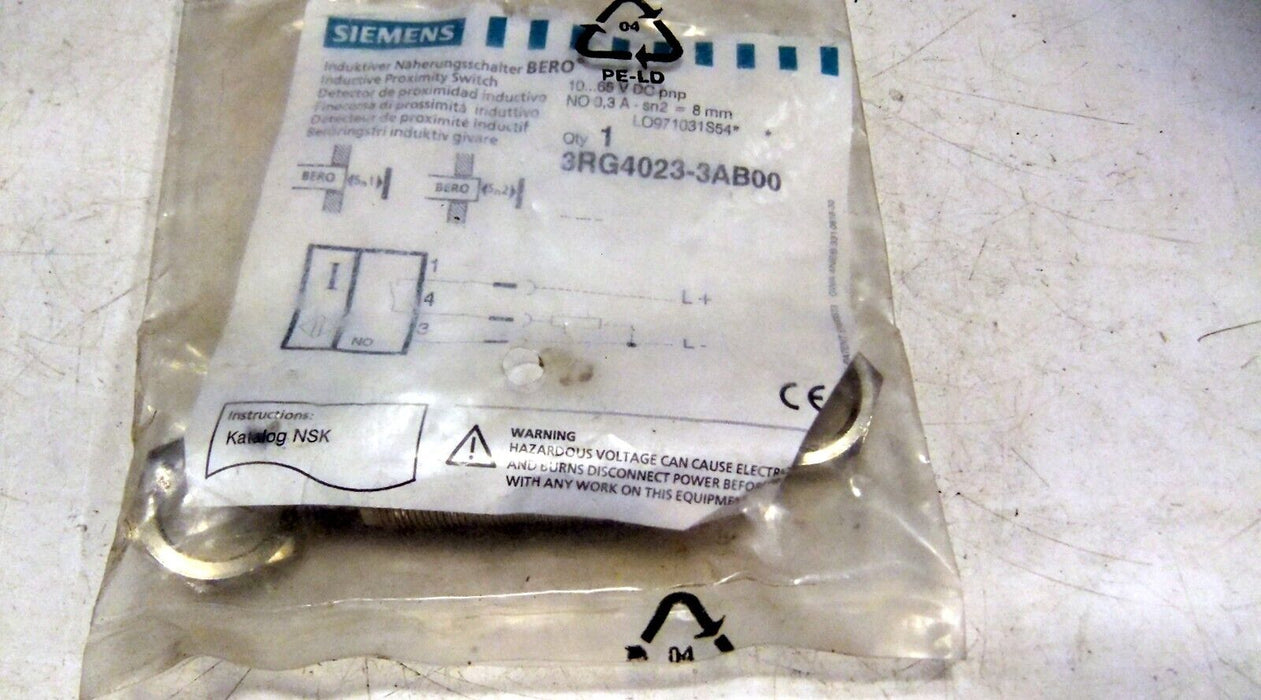 Siemens 3RG4023-3AB00 Proximity Switch