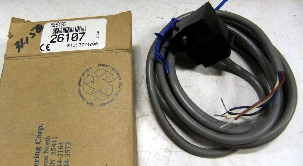Banner Engineering SE612C 26107 Econo-Beam Fiber Optic Sensor