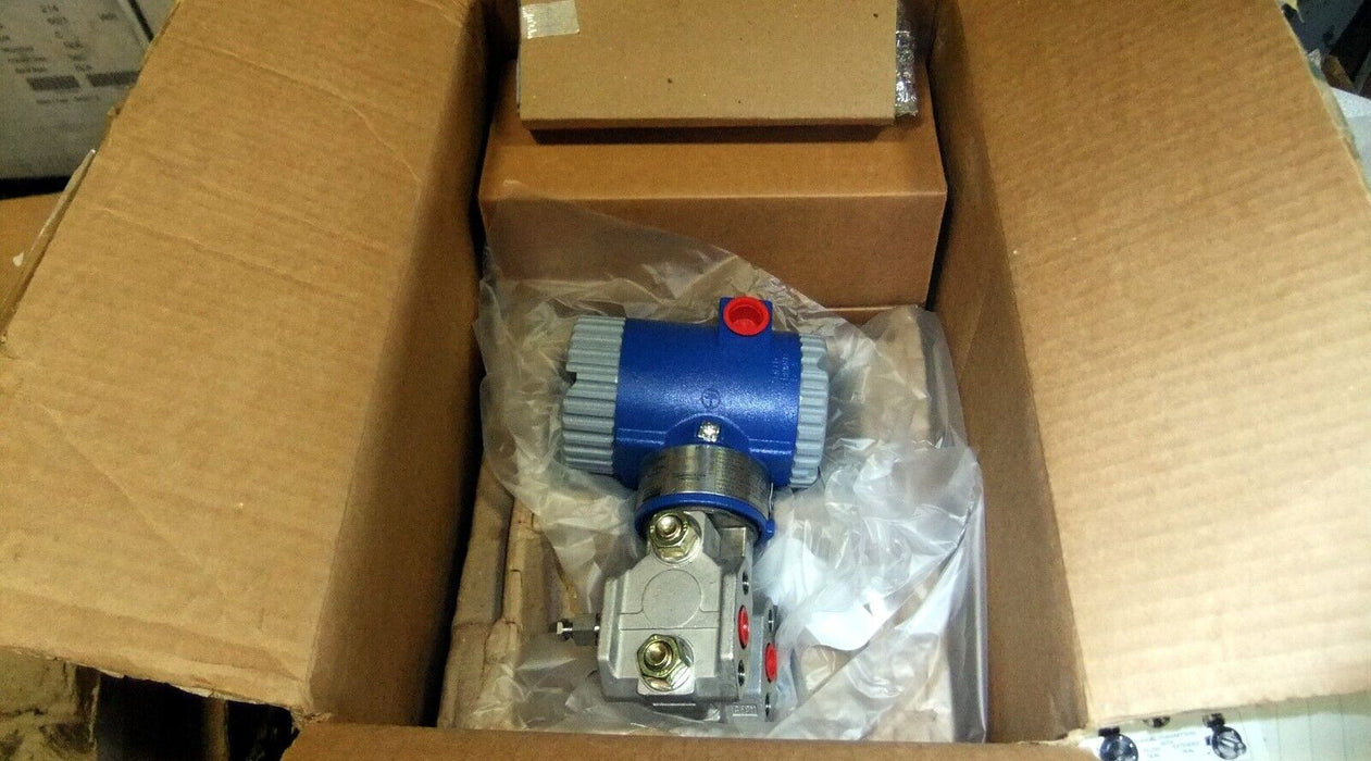 Foxboro Pressure Transmitter IDP10-T22C01F-M1L1T