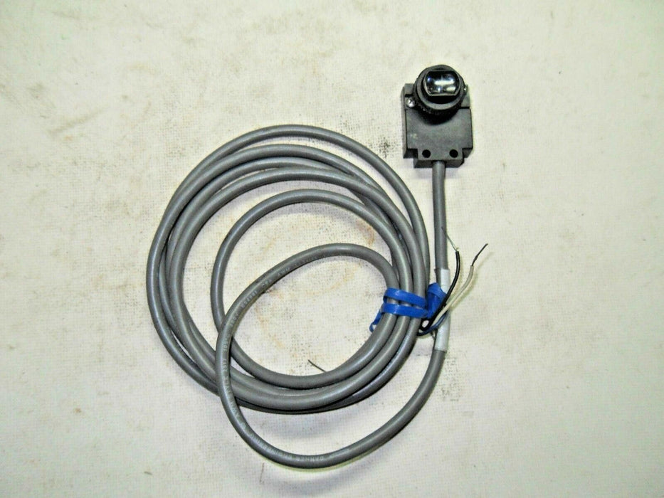 Banner Engineering SE612CV 26533 Photoelectric Sensor