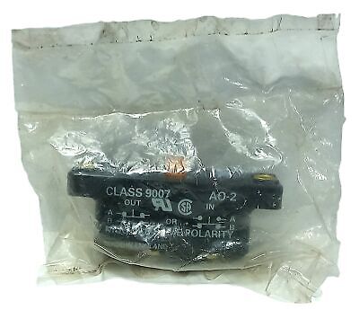 Square D 9007-AO-2 9007AO2 600 V AC 15 A Miniature Snap Action Switch