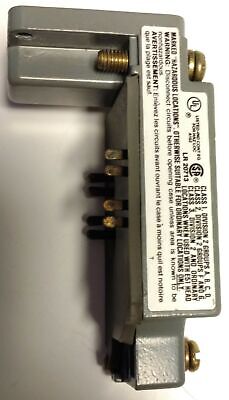 Cutler-Hammer E51SLC Limit Switch Body