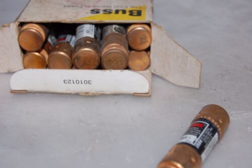 10 Bussman Fuses FRN-R-1