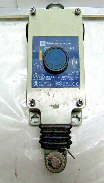 Telemecanique Cable Pull Switch XY2CH13150H7