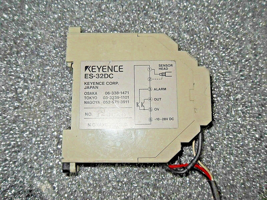 Keyence ES-32DC Proximity Sensor Amplifier