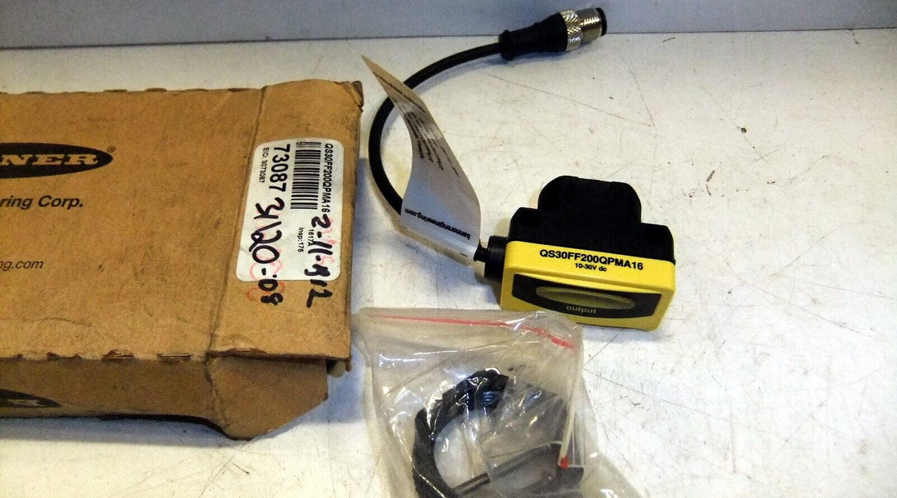 Banner Engineering Photoelectric Switch QS30FF200QPMA16