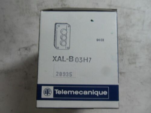 1 TELEMECANIQUE XAL-B03H7 PUSH BUTTON STATION