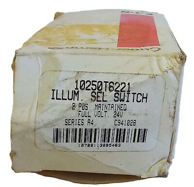 Cutler-Hammer 10250T6221 Illuminated Selector Switch No Knob