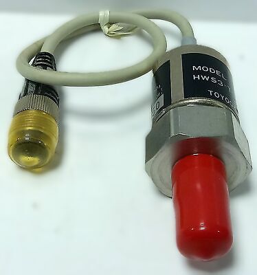 Toyo-Oki HWS3-T5-02-C 24.5 MPa Pressure Switch w/ Quick Disconnect