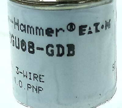 Cutler-Hammer E57-18GU08-GDB 10-30 V DC Proximity Sensor
