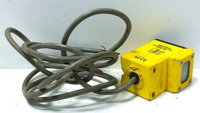 Banner Engineering Q45VR2LP 90-250 V AC Photoelectric Proximity Sensor