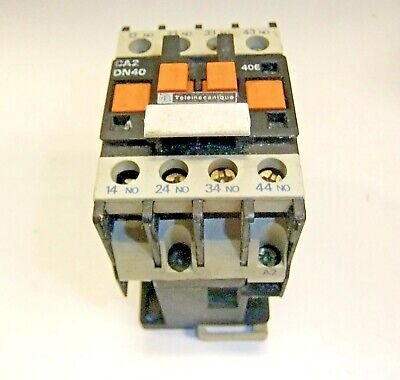 Telemecanique CA2DN40G6 Control Relay