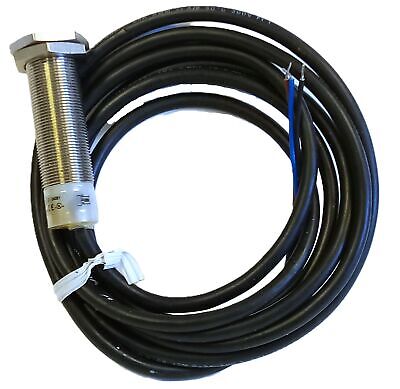 Eaton E57LAL18T110 10-48 VDC Inductive Proximity Sensor