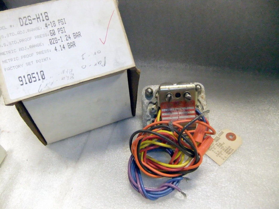 Barksdale D2S-H18 Pressure Switch