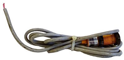 Omron E3F-R2C4 12-24 V Photoelectric Proximity Sensor