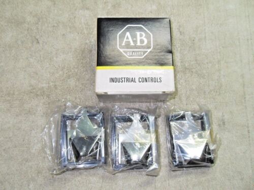 3 Allen-Bradley 700-HN109 Adapters For Relay Sockets