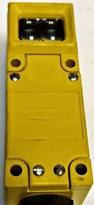 Banner Engineering 2L1-2A-2LM3 MULTI-BEAM Scanner Block