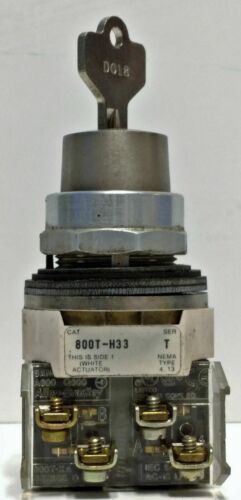 Allen-Bradley 800T-H33B Selector Switch